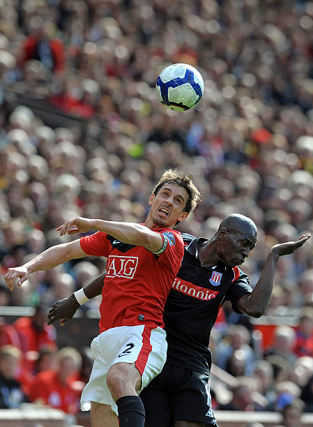 亿英镑的收 亿英镑的收